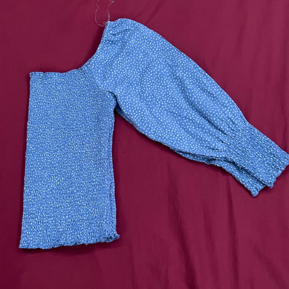 Long sleeve top